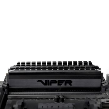 Patriot Viper 4 Blackout 2x8GB 4400MHz CL18  XMP2-8