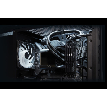 action/03O8S0t7003051S7e002a0A7z4I0G5C4.jpg