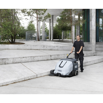 NILFISK Zamiatarka bezpyłowa SW900 84B