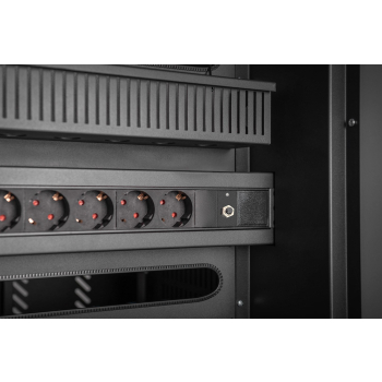 action/6788t6A61090e1R708w0d1W9i7q314t8.jpg