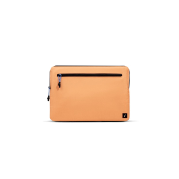 Etui ochronne Native Union Ultralight Sleeve do Macbook 14" (apricot crush)
