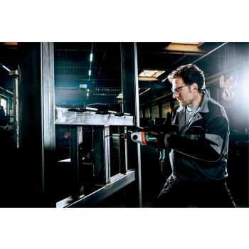 action/A518k0t5Q0e0e197E5v1C6q549b2e633.jpg