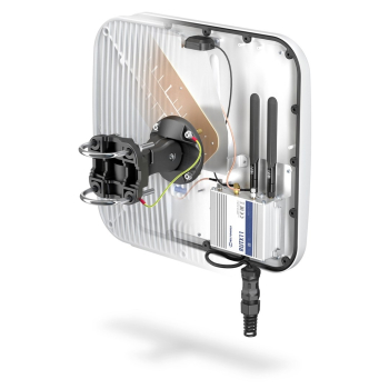 QuWireless QuMax XR LTE High Band antena Antena kierunkowa PoE/LAN 13 dBi