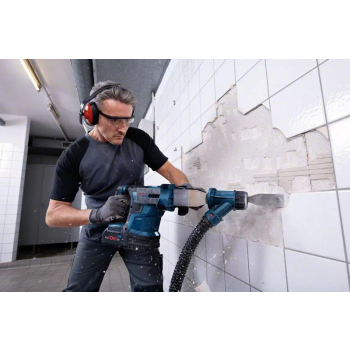 action/C5N731k8M0q0q1I7X8f8w4F7E2w6z522.jpg