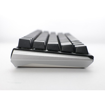 action/F6Y7L6f370g041q7O7u637o3h7u1T7o3.jpg