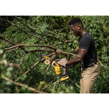 action/J6S56518c0B0y1m7C8i8E2c6k2E4I772.jpg
