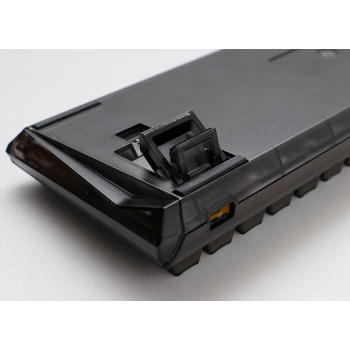 action/J8A4P2m9q000l1c708I5H8V7R5O8m7z2.jpg