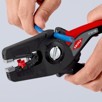 action/R3X7m2S050j0d16727q6K9g6R436d4O8.jpg