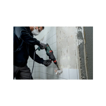 action/R668c507A0P0E1E7b3y608Y8o1U0J2B3.jpg