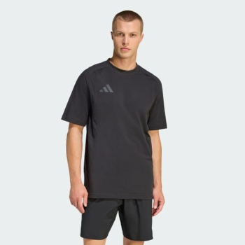 Koszulka męska adidas Tiro 26 Travel Tee czarna JM5543 r.S