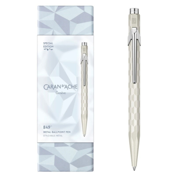 Caran d’Ache Długopis szwajcarski 849 Alpine Frost, kolor biały.