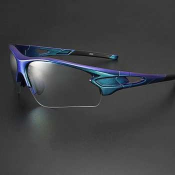 action/T7742086E0h0p1o745V3F2S8K5e2F8i0.jpg