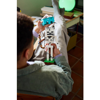 action/V1X8z2H960z0C1J7B7m9K247f9y922R6.jpg