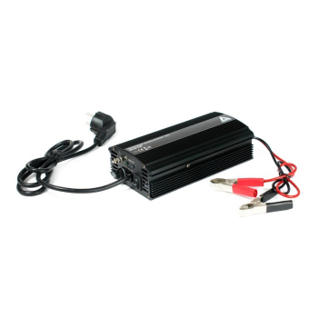 Ładowarka sieciowa 12 V do akumulatorów BC-20 20A (230V/12V) 3 stopnie ładowania