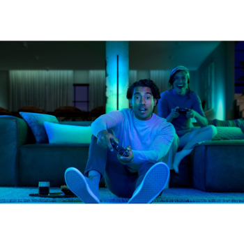 action/X976m6D590j0s1E7R6R249b990P0X6x2.jpg