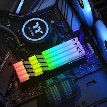 THERMALTAKE RAM RGB 2X8GB 4400MHZ CL19 BLACK-5