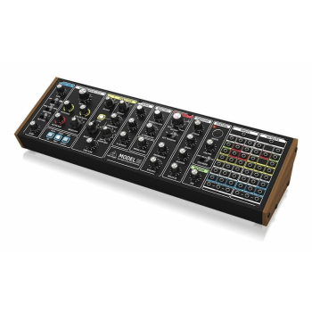 Behringer MODEL 15 Syntezator analogowy