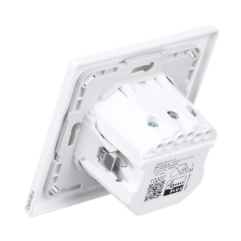 FIBARO Inteligentne gniazdko Walli Outlet type E FGWOE-011