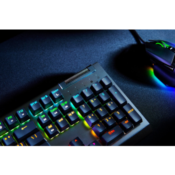 Razer BlackWidow V4 X. Tastatur Formfaktor: Volle Größe (100%), Geräteschnittstelle: USB, Tastatur-Switch: Mechanischer Switch. Typ der Hintergrundbel