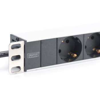 Listwa RACK DIGITUS DN-95401 (8 x UTE; 16 A; 2m; kolor czarny)