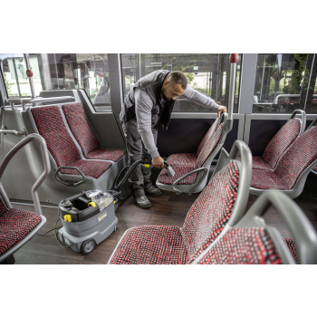 Odkurzacz piorący KARCHER Puzzi 8/1 (1.100-240.0)