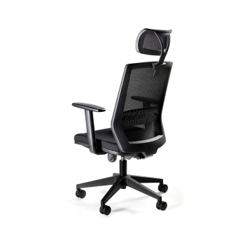 Ergonomiczny fotel biurowy ESTA czarny