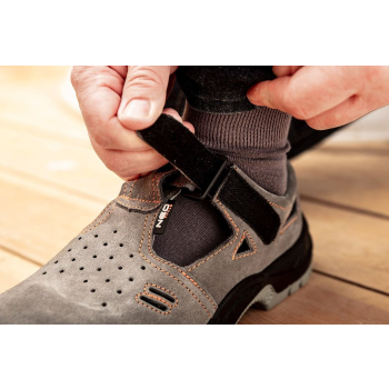 NEO tools 82-080-42 obuwie ochronne