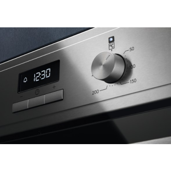 Piekarnik ELECTROLUX EOF3H50BX