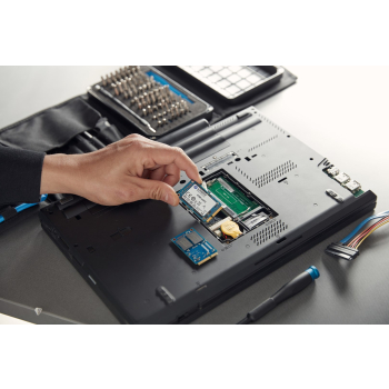 KINGSTON DYSK SSD SKC600MS/512G KC600 SATA3